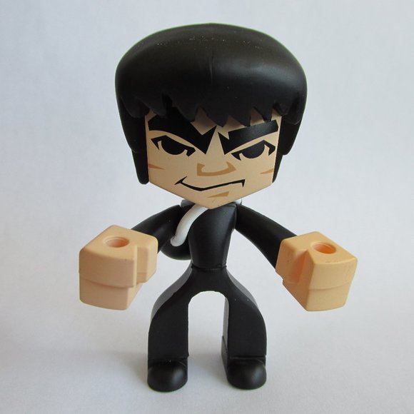 Rare Bruce Lee Vinyl Figure Round 5 Temple of Kung Fu From 2012 No Box - Picture 4 of 7